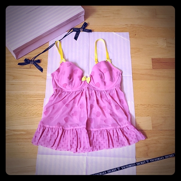 Victoria's Secret Other - Victoria's Secret Lingerie Vintage NWT